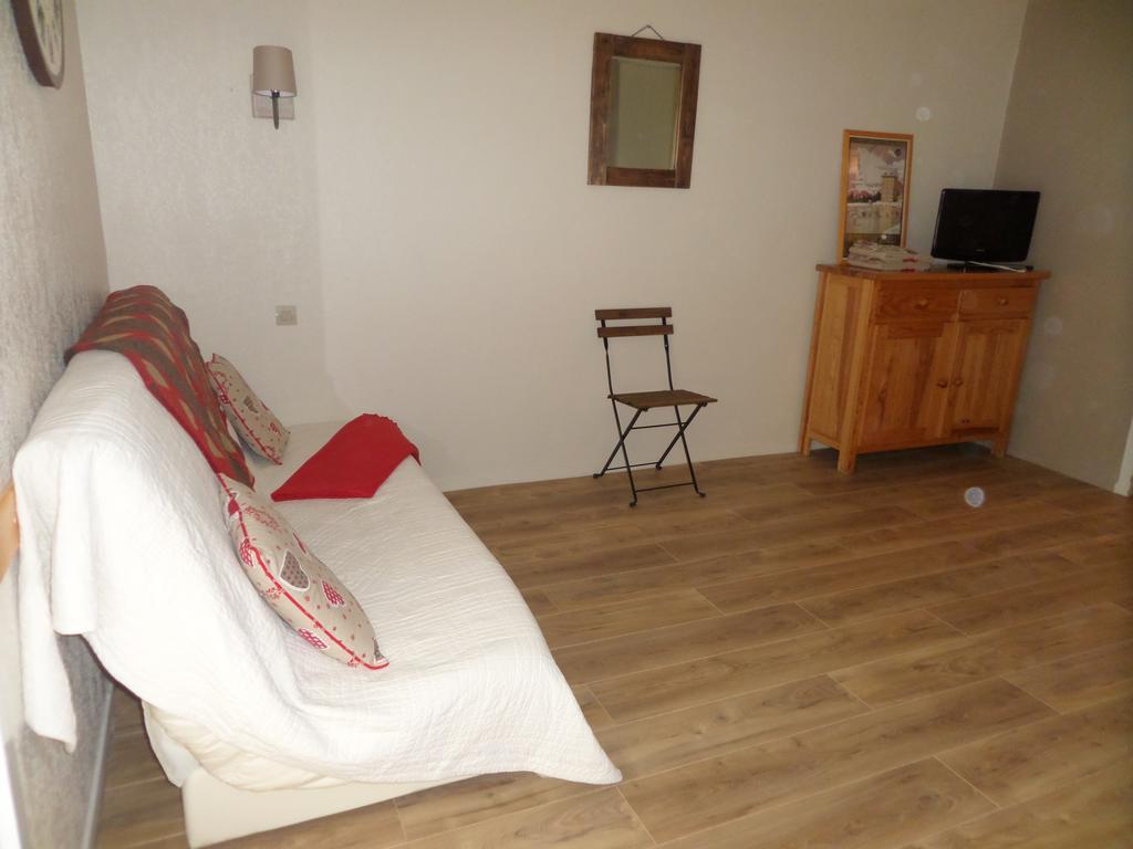 Appartements Les Balcons Du Soleil Font-Romeu-Odeillo-Via Pokój zdjęcie