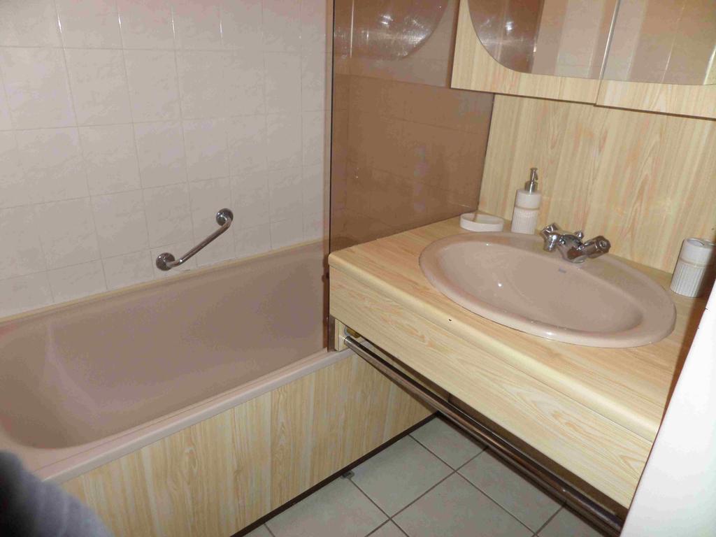 Appartements Les Balcons Du Soleil Font-Romeu-Odeillo-Via Pokój zdjęcie